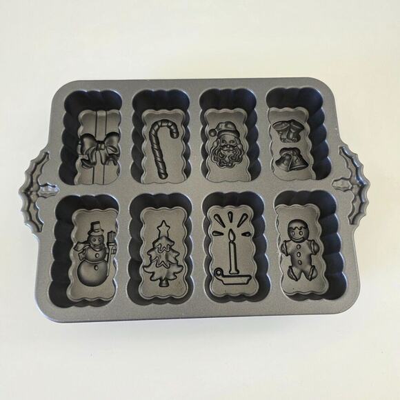 Nordic Ware Holiday Bakeware Pan Nonstick Christmas Mini Loaf Mold USA - Picture 5 of 16